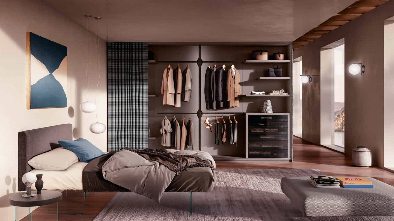 Chambre avec dressing ouvert sur mesure, séparé du lit par un rideau